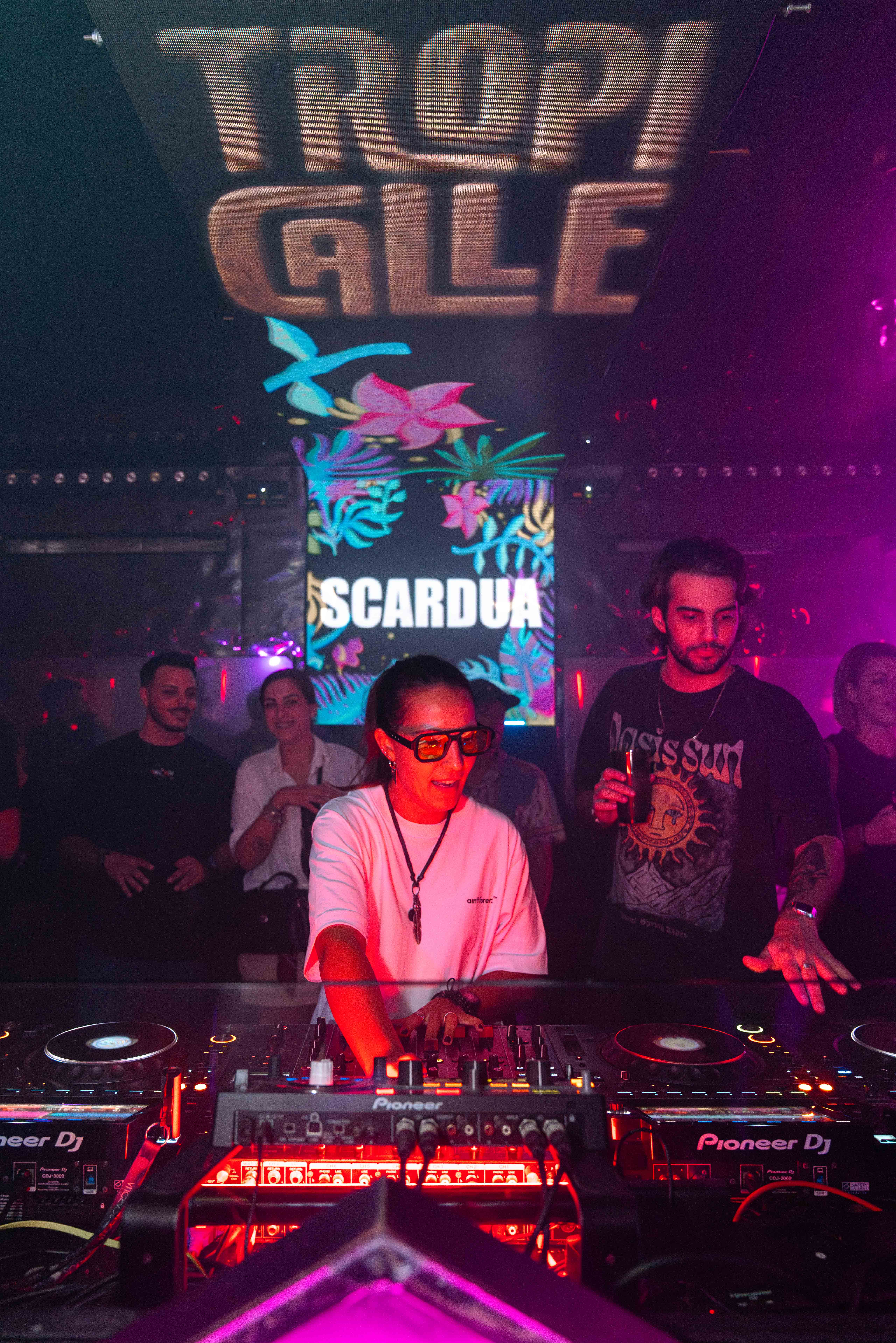 Apresentação DJ SCARDUA 11